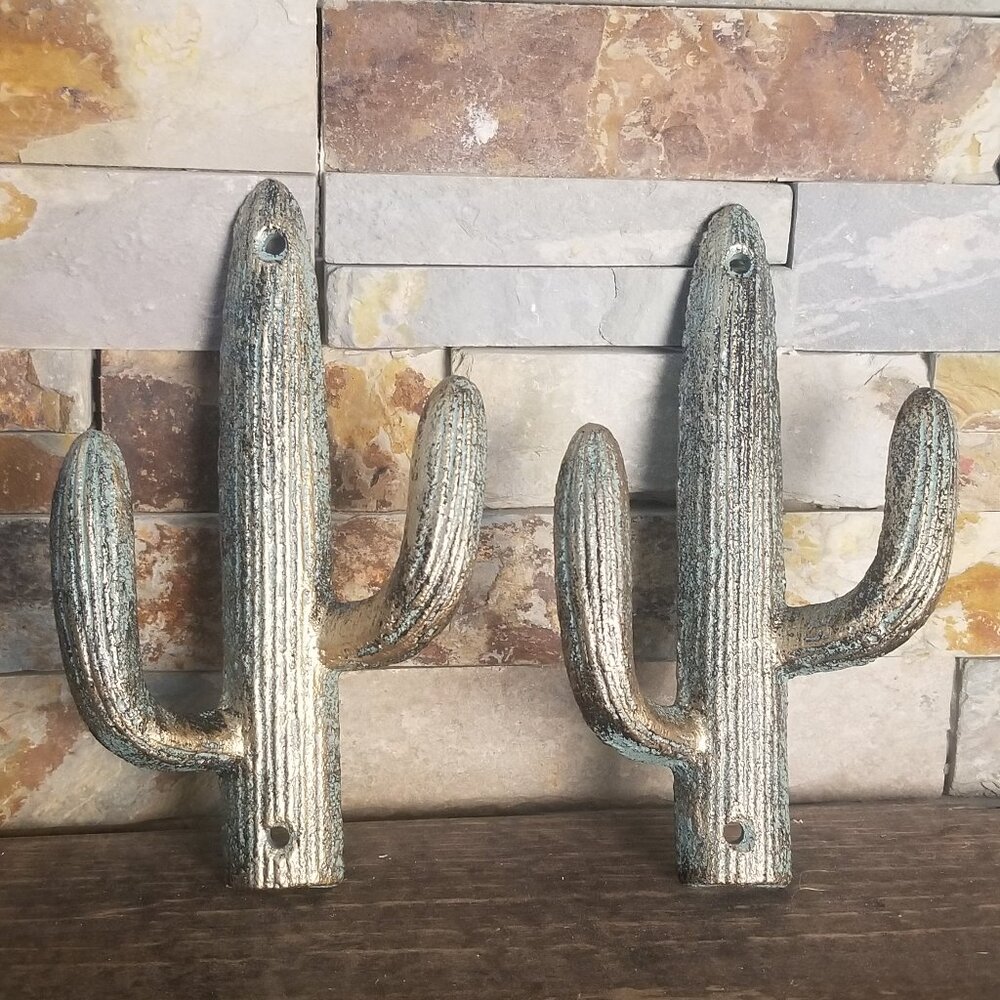 2 Cactus Cast Iron Hooks Towel Hat Coat Key Rack Southwest Decor